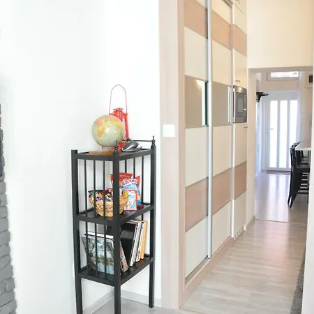 Modern & Historic Apartament