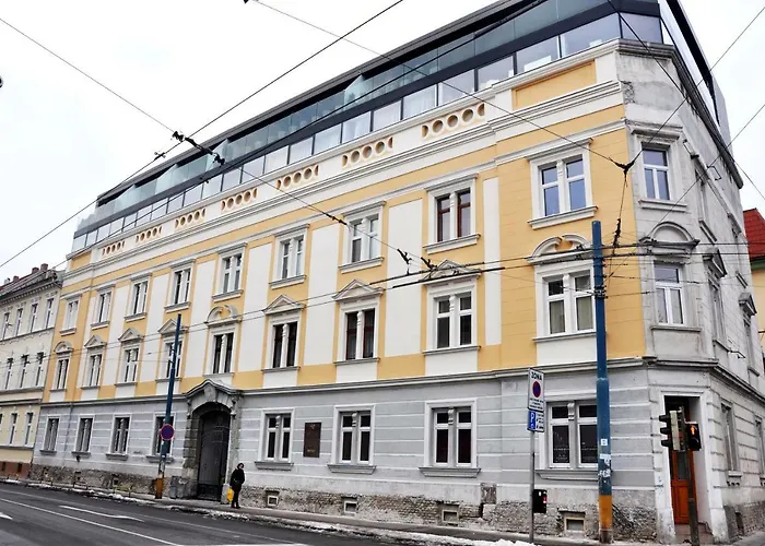 Modern & Historic Апартаменты *